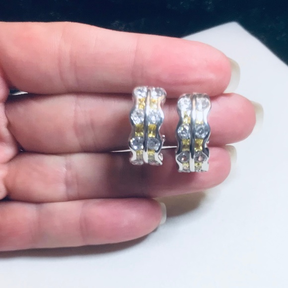 Vintage Ivana Trump Sterling Silver & CZ Huggie Earrings - Picture 7 of 13